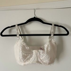 Unlined push up balconette bra